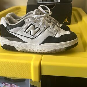 New Balance 550